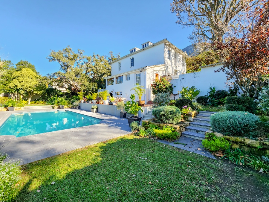 5 Bedroom Property for Sale in Newlands Western Cape